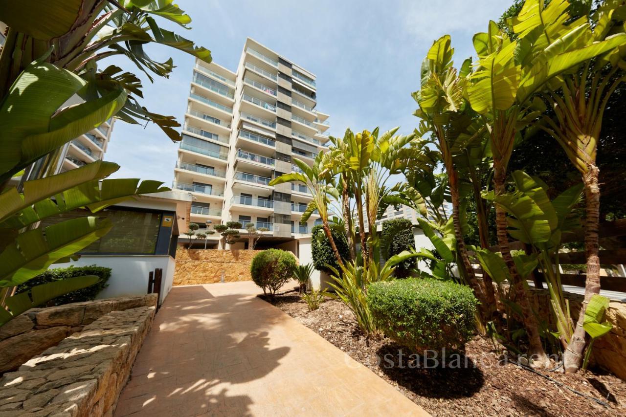 Luxurious, Newly-Renovated Large 2-Bedroom Condo By The Beach Бенідорм Екстер'єр фото